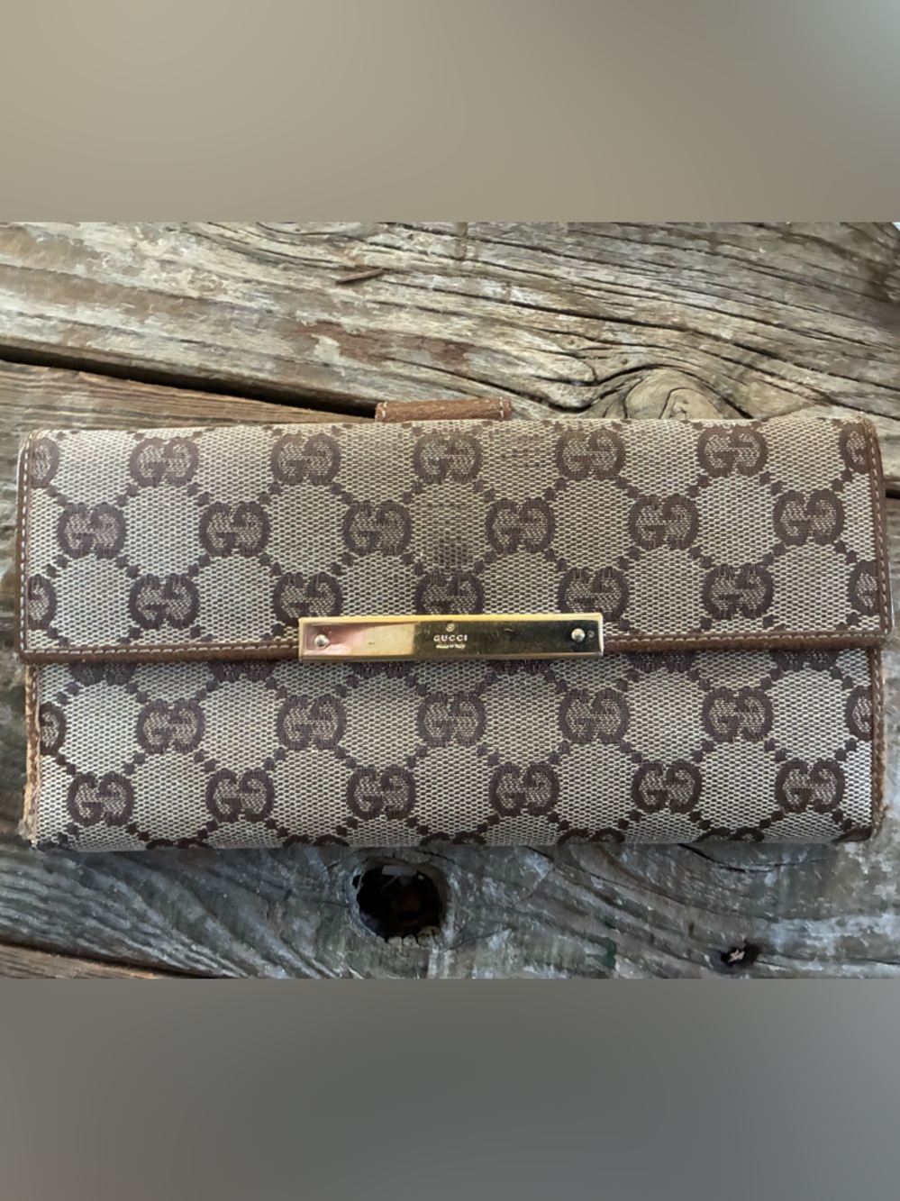 Gucci Beige Brown Monogram Continental Wallet
